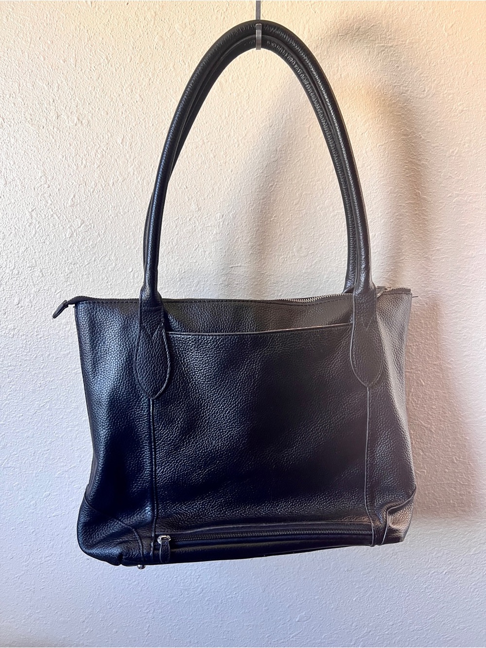 Lodis Large Black Leather Zippered Travel Tote - Picture 3 of 13